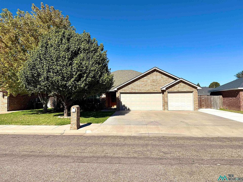 1st image of 2112 Howard Cowper Dr