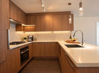 13750 100th Ave #3706, Surrey, BC V3T 0L3