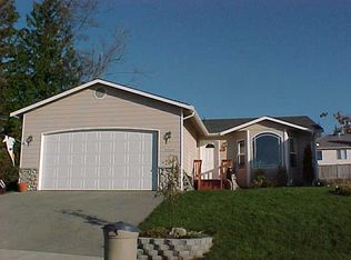 17827 Highland View Dr, Arlington, WA 98223