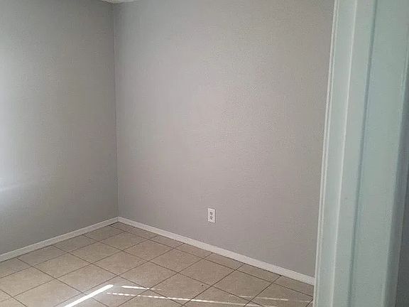5th image of 7226 W Indianola Ave