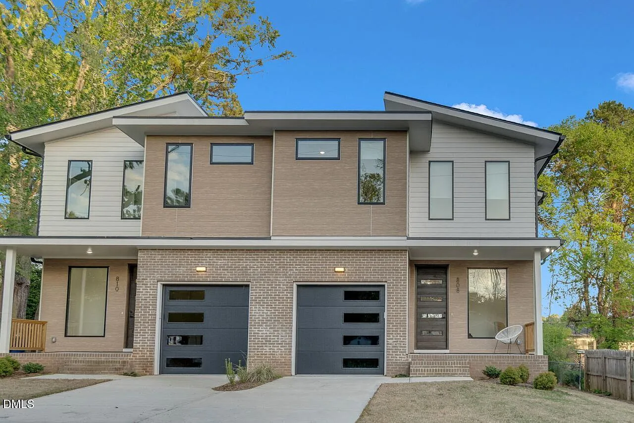 3 bed, 3.5 bath, 2003 sqft, $2,850 — Photo 1