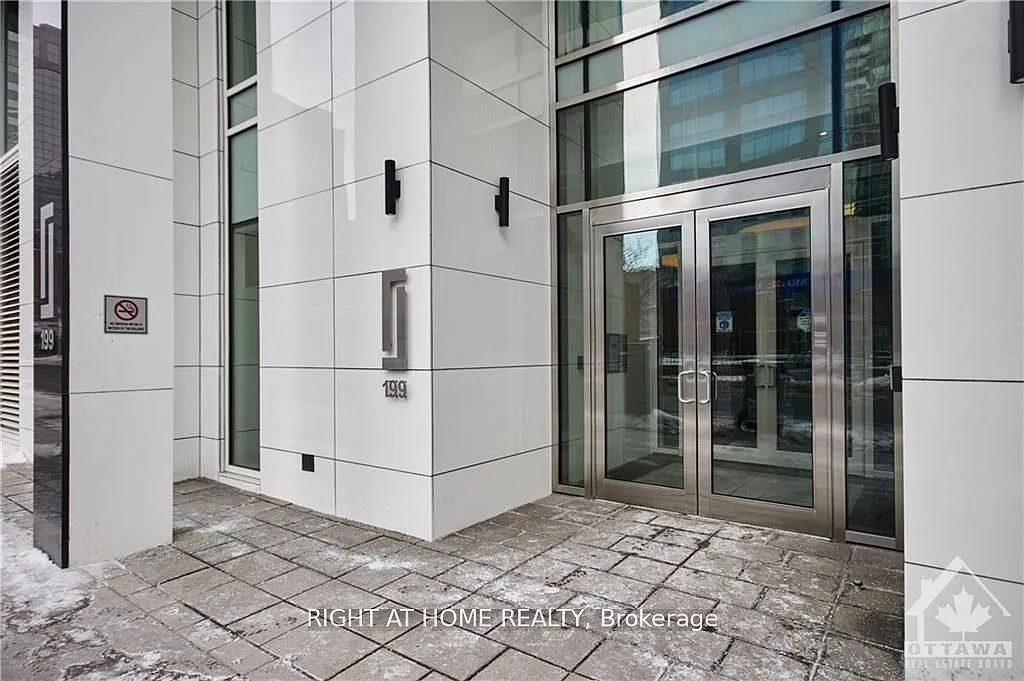 Building Photo - 199 Slater St #1601