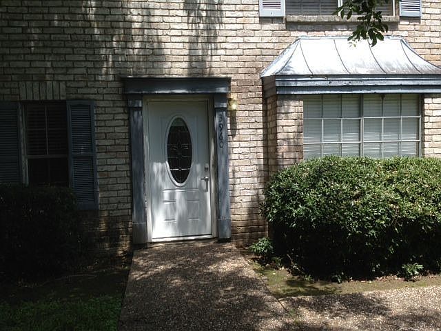 1st image of 3960 Belle Park Dr #3960