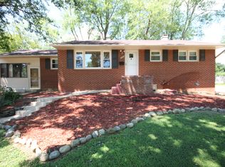 7418 Grumman Pl, Alexandria, VA 22306
