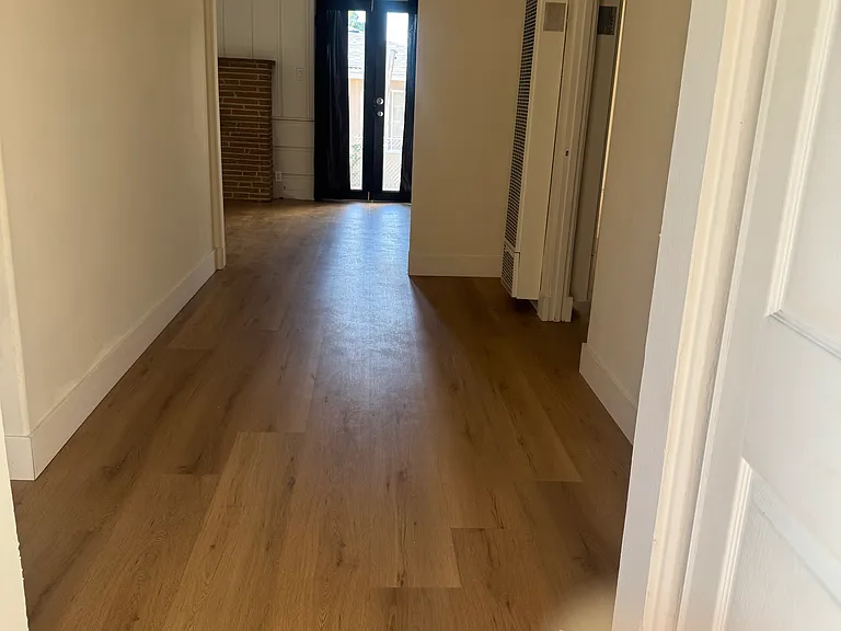 323 W I St — Photo 6