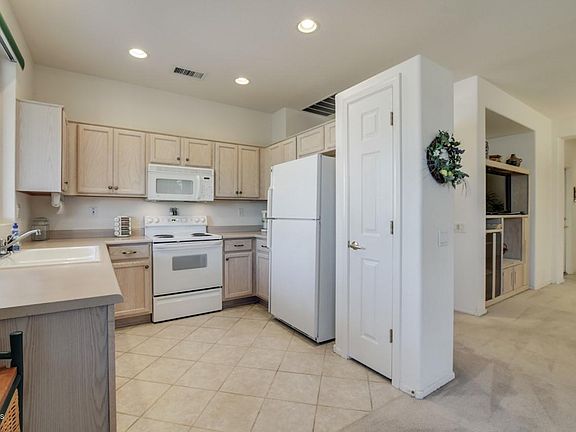 4th image of 16178 W Starlight Dr