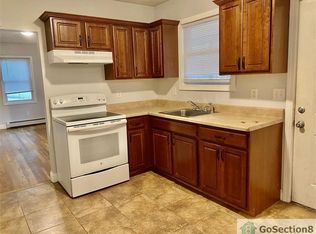 1248 American Legion Hwy, Westport, MA 02790