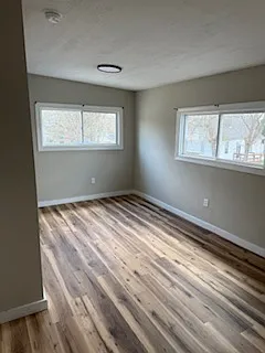 210 N Walnut St — Photo 5