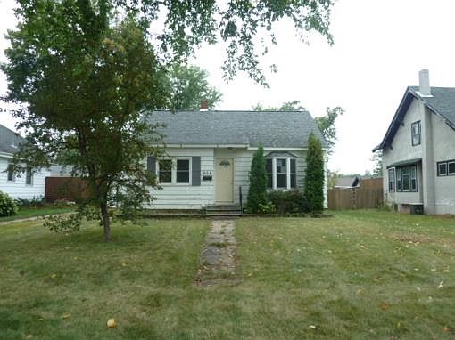 1st image of 606 S Miller Ave