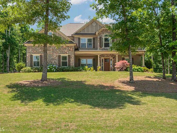 3rd image of 145 Lighthorse Blvd