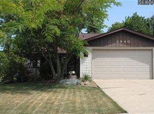 3840 Clearwater Dr, Parma, OH 44134