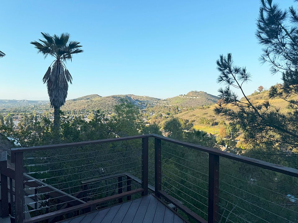 1st image of 12382 Circula Panorama