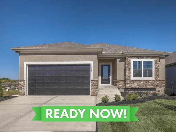 15320 W 173rd St, Olathe, KS 66062