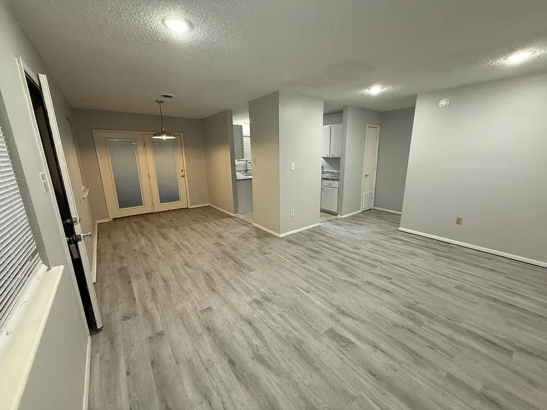 408 W Pointer Trl #408 — Photo 2