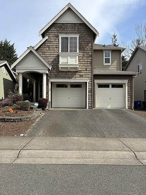 1st image of 630 Kitsap Ave NE