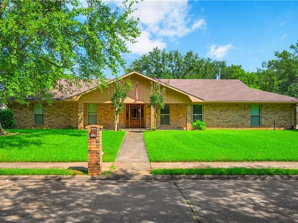 4004 Huntwick Blvd, Alexandria, LA 71303