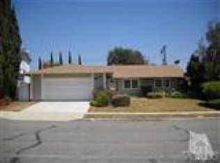 2088 N Brentwood Ave, Simi Valley, CA 93063