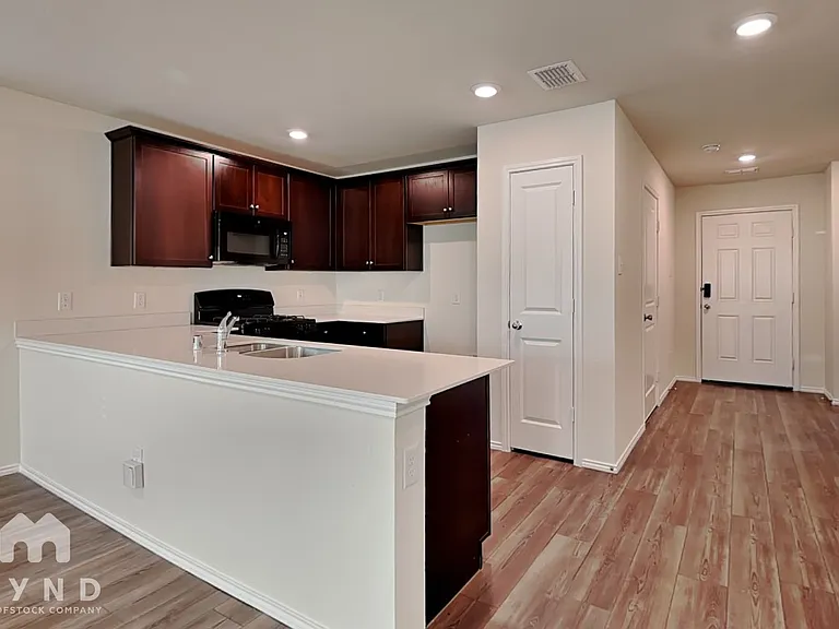 4421 Culrin Way — Photo 4