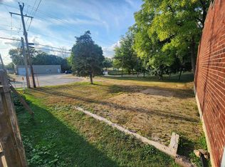 14 N Vine St #1, Belleville, WI 53508