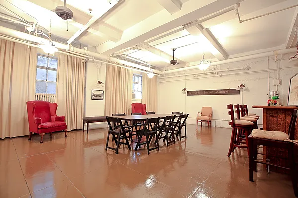 Sold by Keller Williams Realty Landmark | media 27