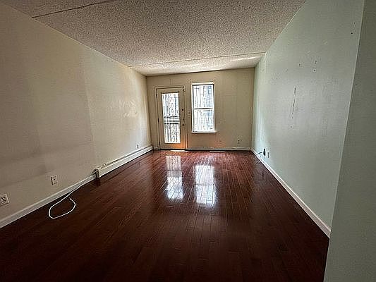 2nd image of 134 W 117th St #3SS