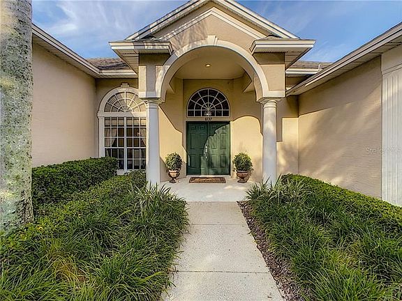 4th image of 8137 Belshire Dr