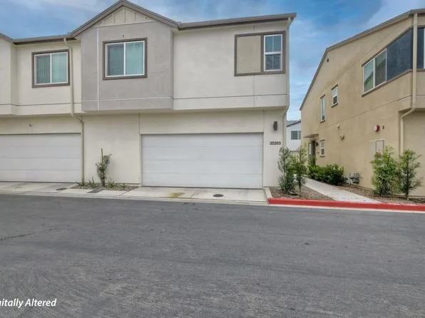 35265 Blossom Pl, Fallbrook, CA 92028