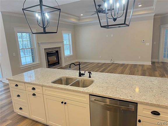 5th image of 8541 Angus Path