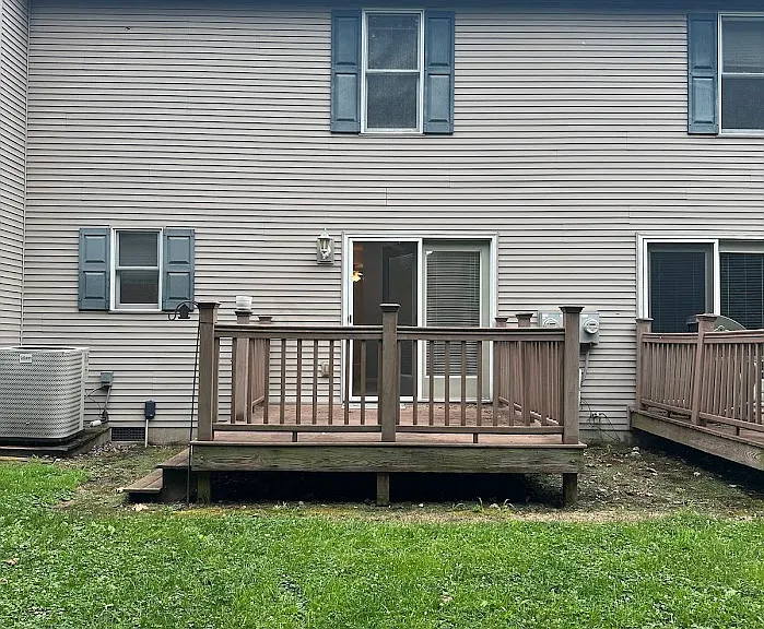 878 Poplar St — Photo 14