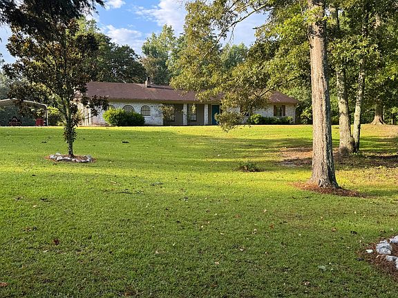 2nd image of 1113 County Road 1498