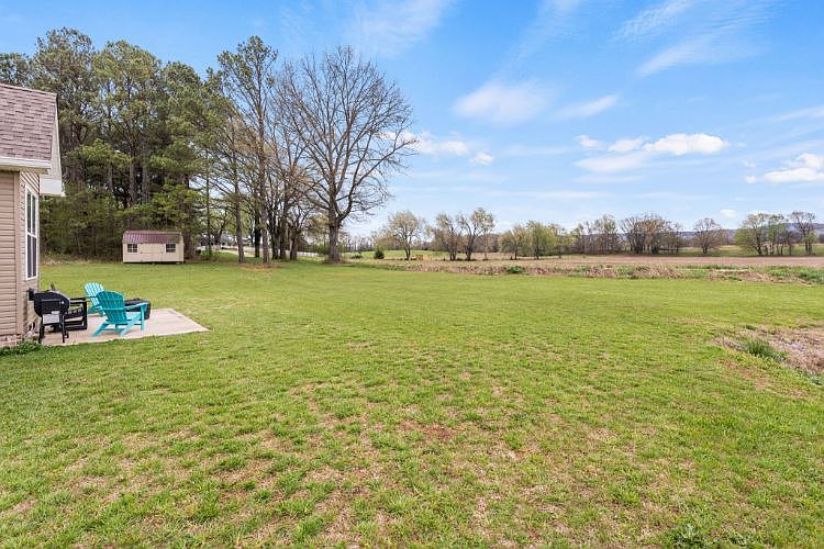 202 Majestic Dr Decherd TN Zillow