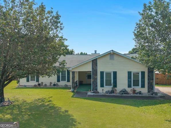 109 Summerfield Dr, McDonough, GA 30253