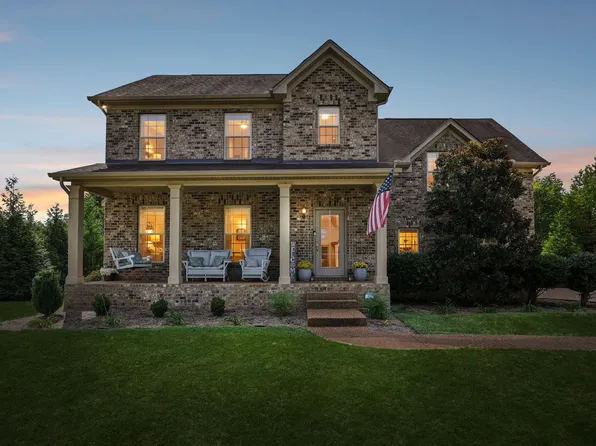 2043 Audubon Ln, Murfreesboro, TN 37128
