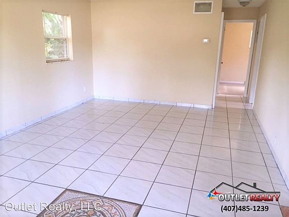 2nd image of 7216 Peyton Pl