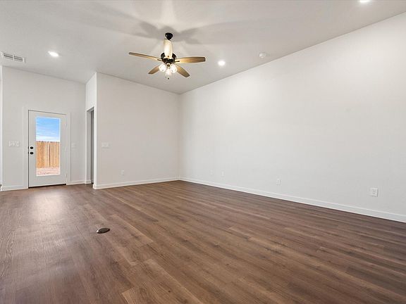 3rd image of 13813 Gary Ave