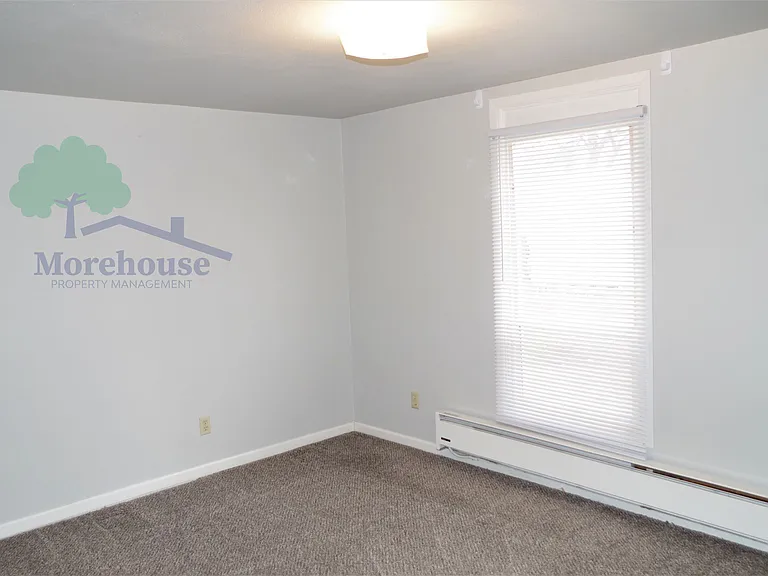 1712 S Broxon St #1 — Photo 6