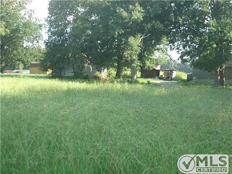 2nd image of 254 Sam Sargent Rd