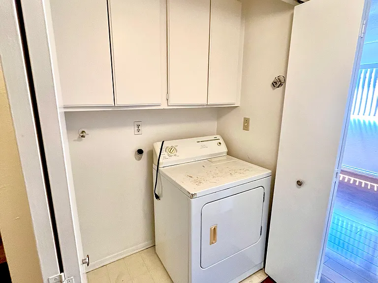 21815 Saticoy St #35 — Photo 19