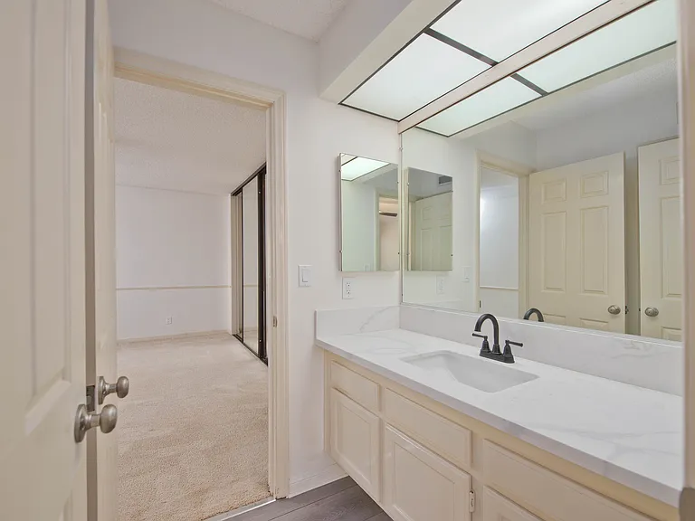 7420 Bernadine Ave — Photo 20