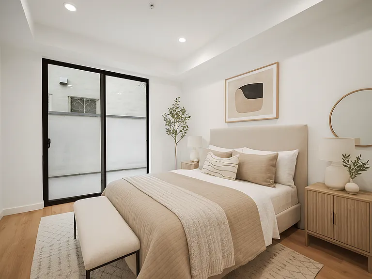 858 S Bedford St #100A — Photo 3