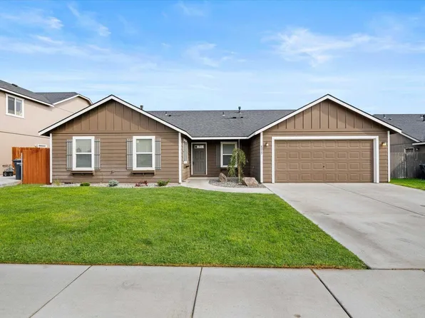 6415 Three Rivers Dr, Pasco, WA 99301