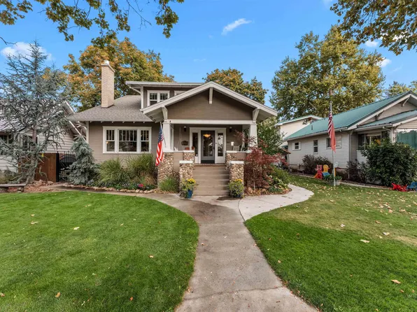 414 E 2nd St, Emmett, ID 83617