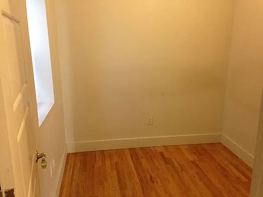 3rd image of 128 Manhattan Ave Ste 1
