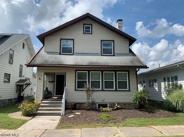 618 E 5th St, Bellwood, PA 16617