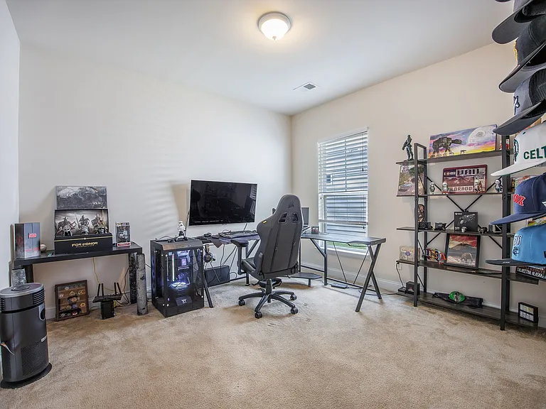 321 Decatur Dr — Photo 23