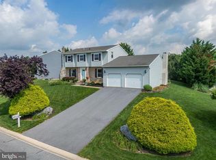 198 Genesis Dr, Blandon, PA 19510