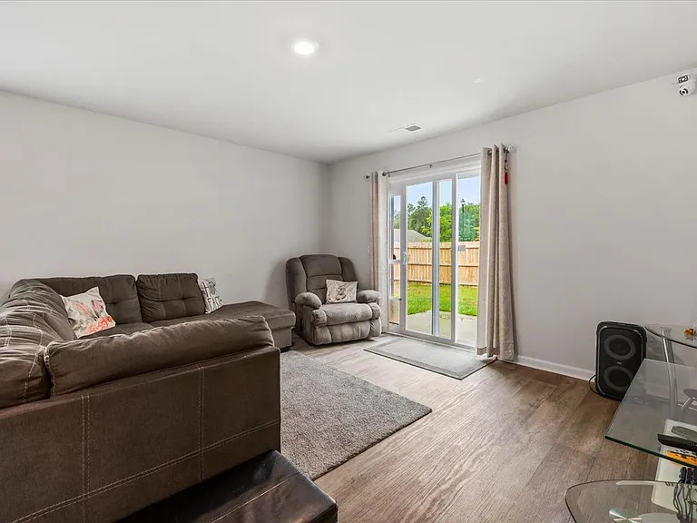 214 Ellie Way — Photo 12