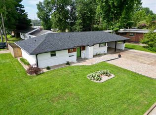 7613 Taylor Ave, Evansville, IN 47715