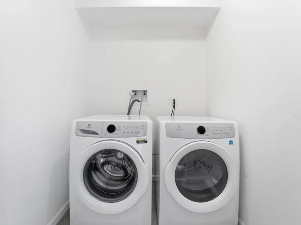 5103 Meadowview Avenue image 23 of 28