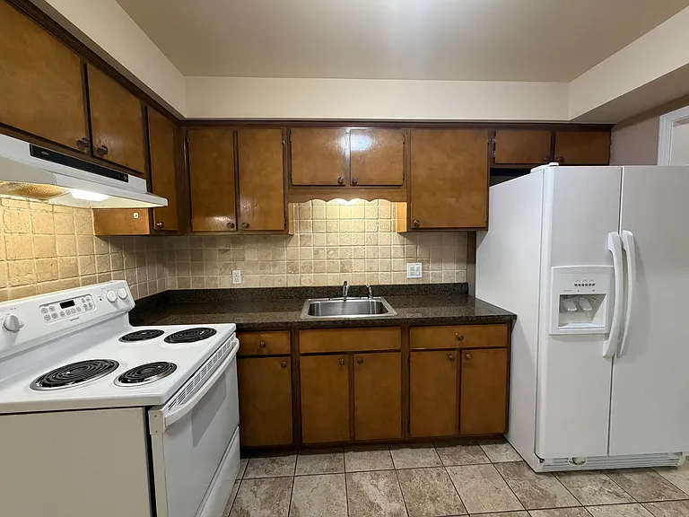 29852 City Center Dr #3 — Photo 14